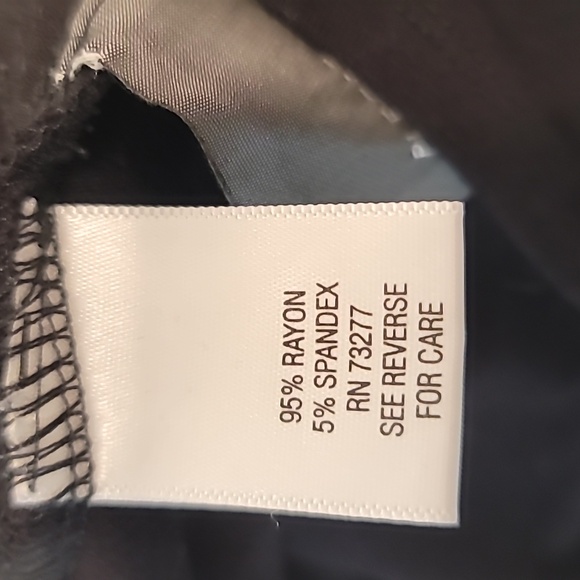 Dana Buchman Flowy Formal Blouse - Picture 9 of 10